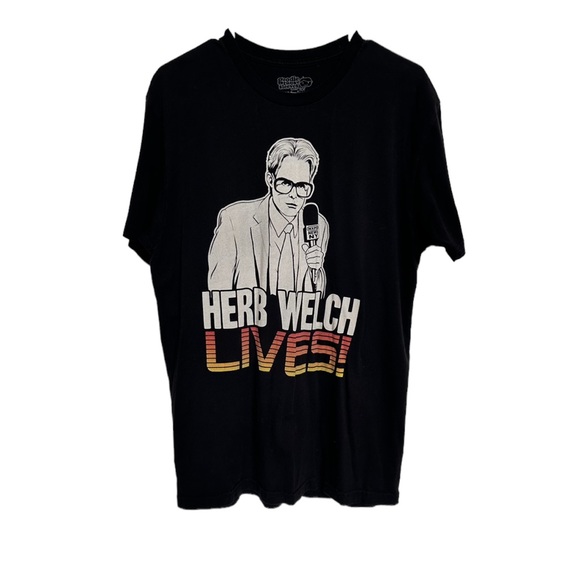 Men’s Goodie Two Sleeves for NBCUniversal Black Graphic T-Shirt Size Large - Picture 2 of 8